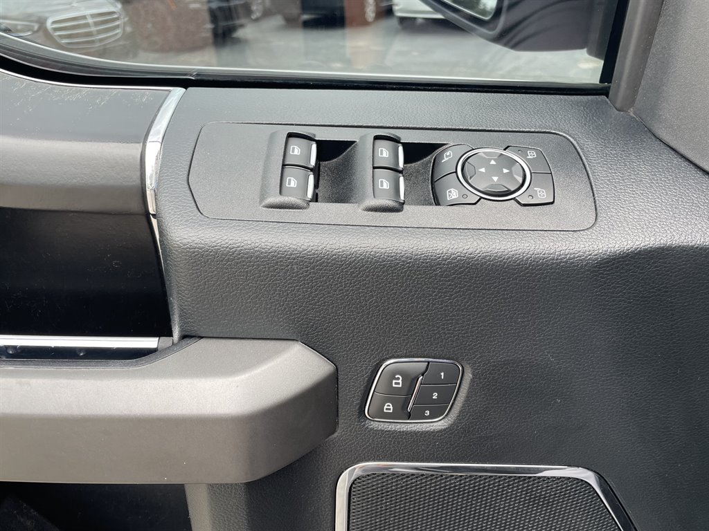 2020 Ford F-150 - $27,999