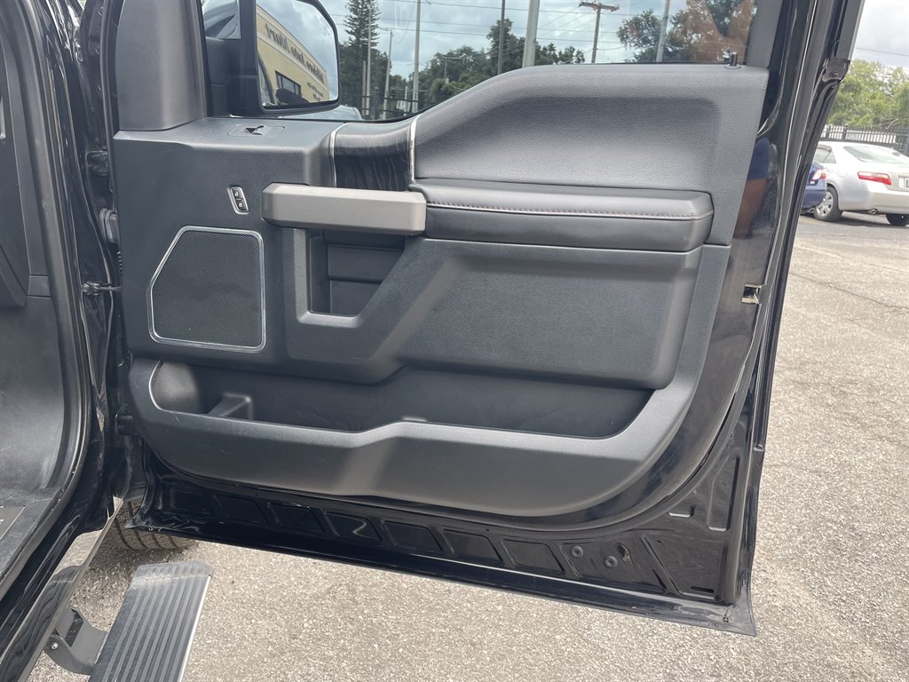 2020 Ford F-150 - $27,999