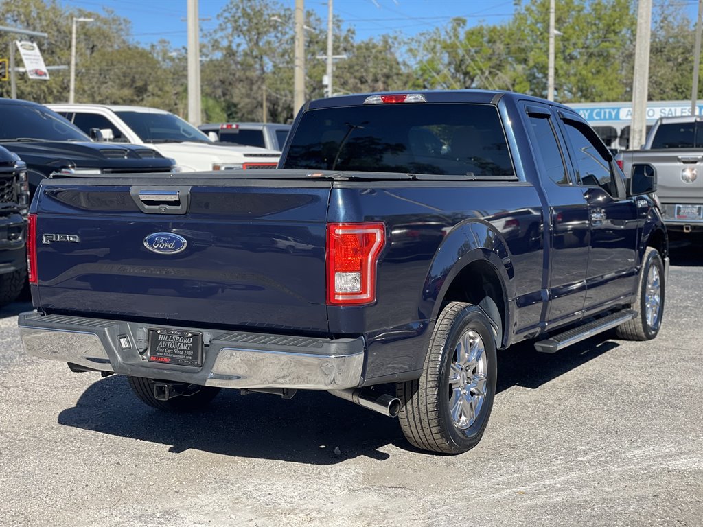 2015 Ford F150 XLT photo