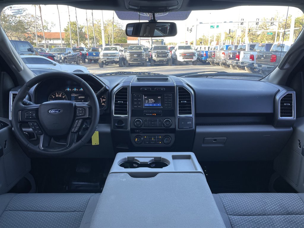 2015 Ford F150 XLT photo