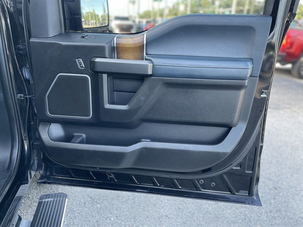 2018 Ford F150 Limited photo