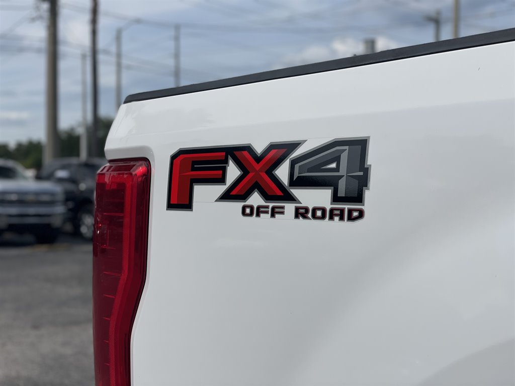 2017 Ford F-350 - $39,999