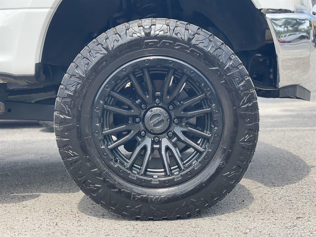 2017 Ford F-350 - $39,999