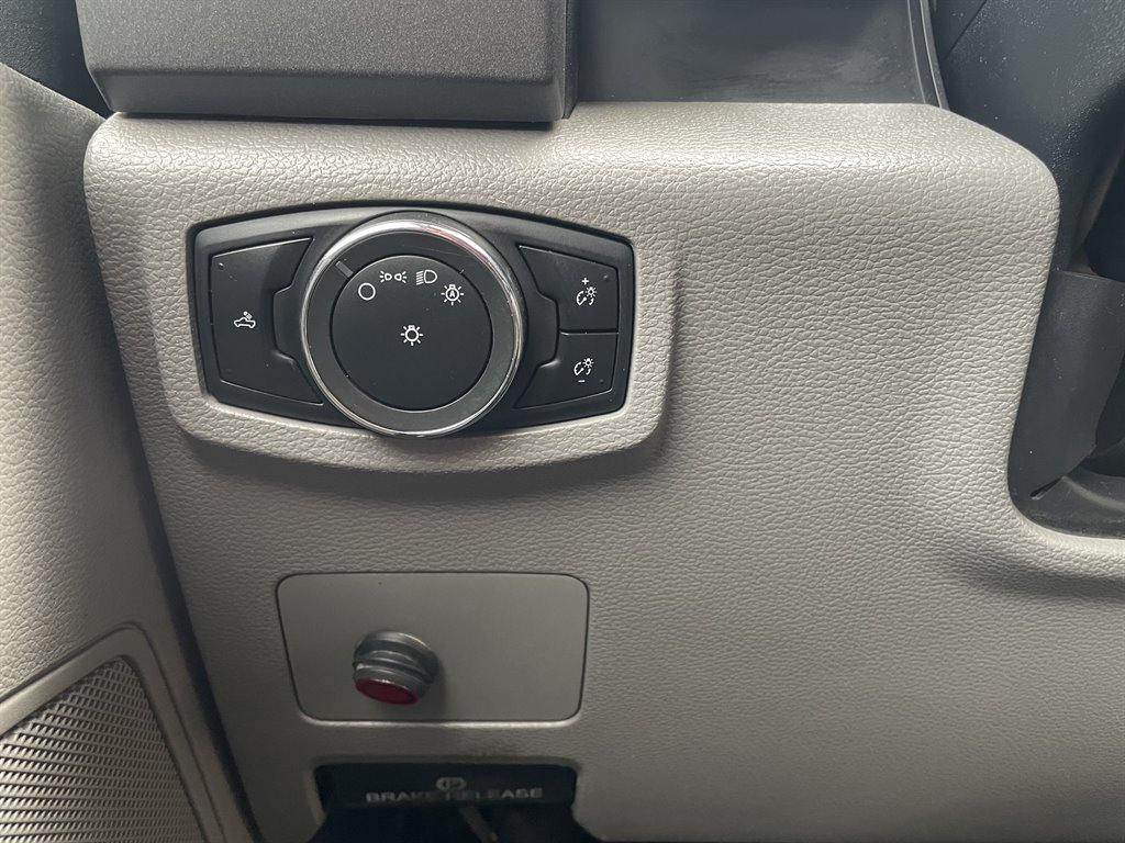 2017 Ford F-350 - $39,999