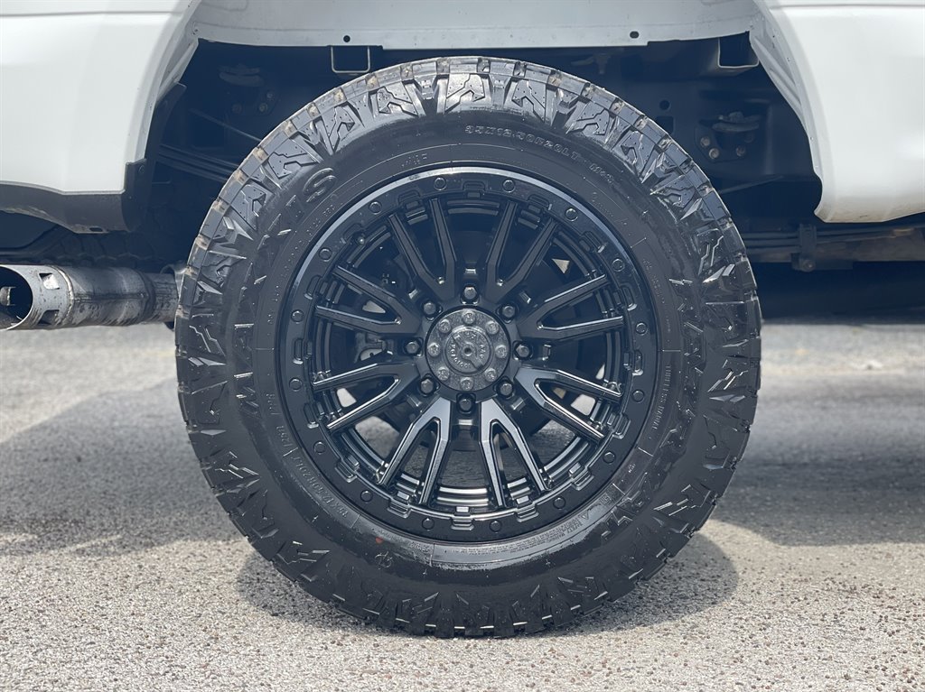 2017 Ford F-350 - $39,999