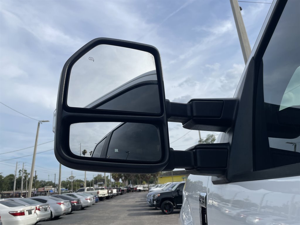 2017 Ford F-350 - $39,999