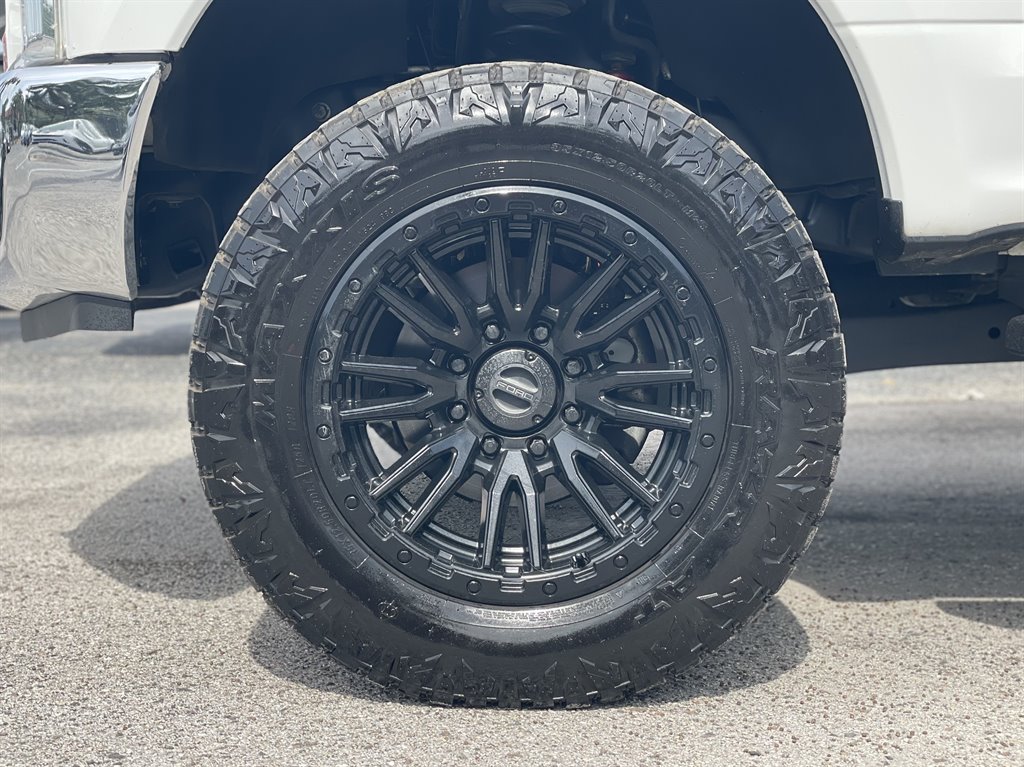 2017 Ford F-350 - $39,999