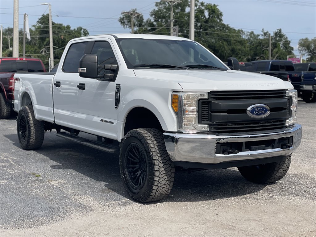 2017 Ford F-350 - $39,999