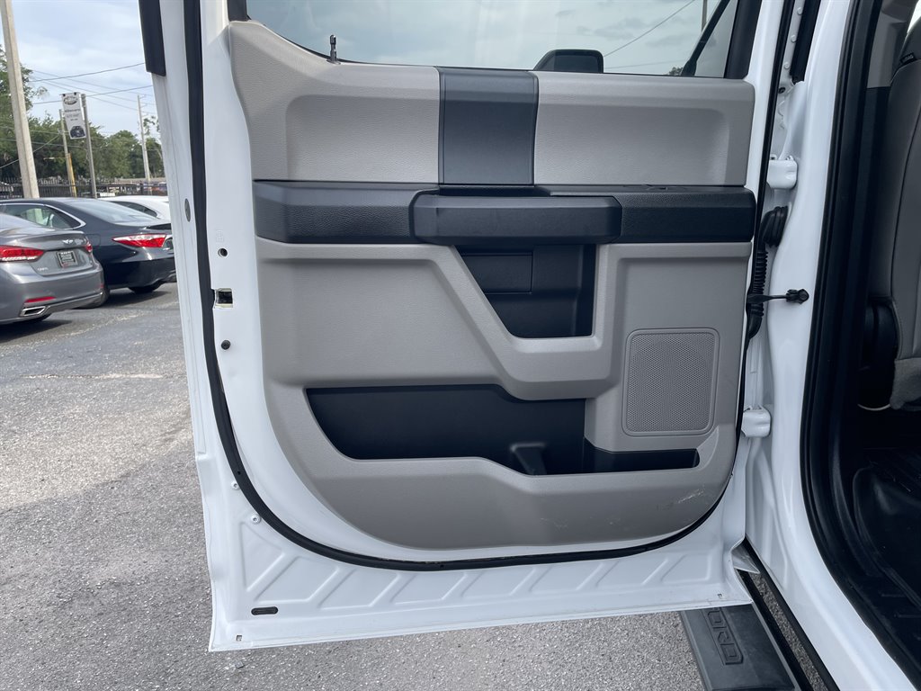 2017 Ford F-350 - $39,999