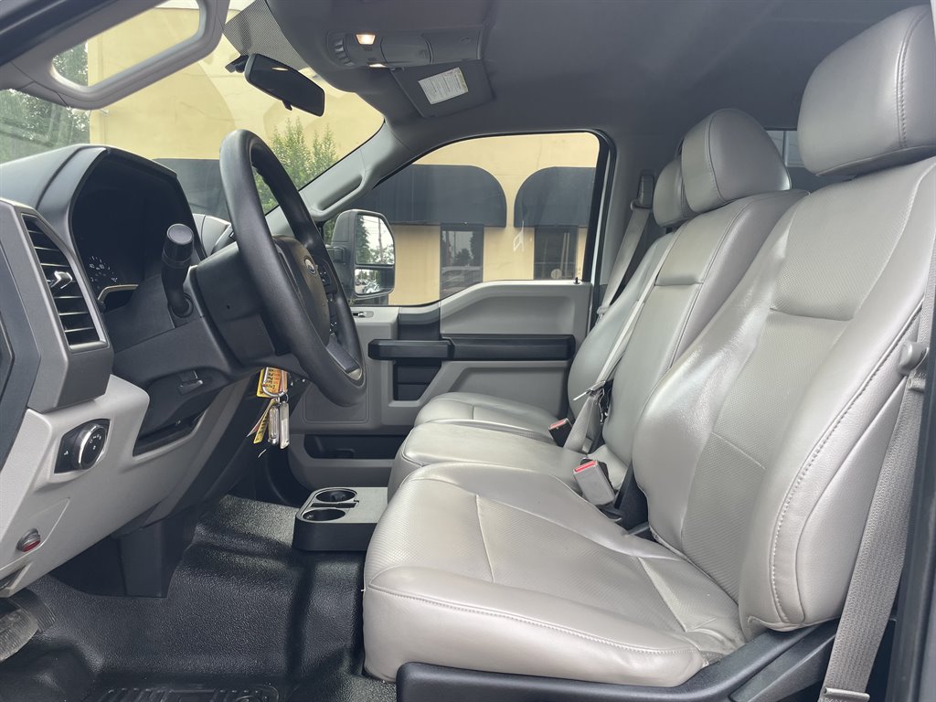 2017 Ford F-350 - $39,999