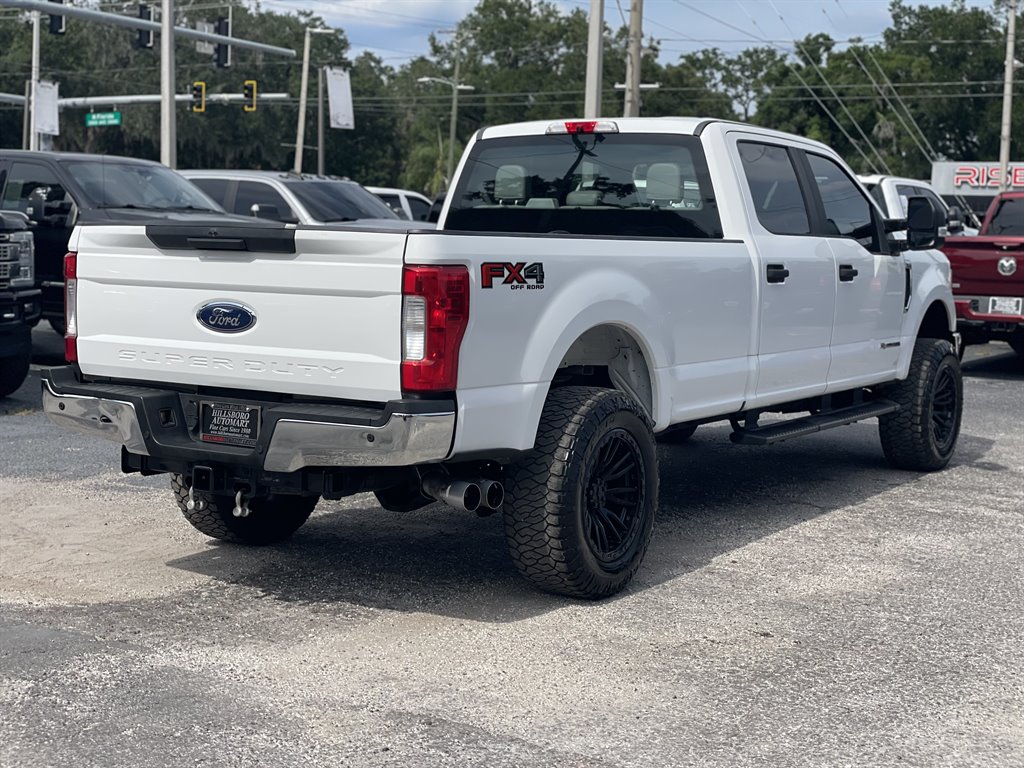2017 Ford F-350 - $39,999