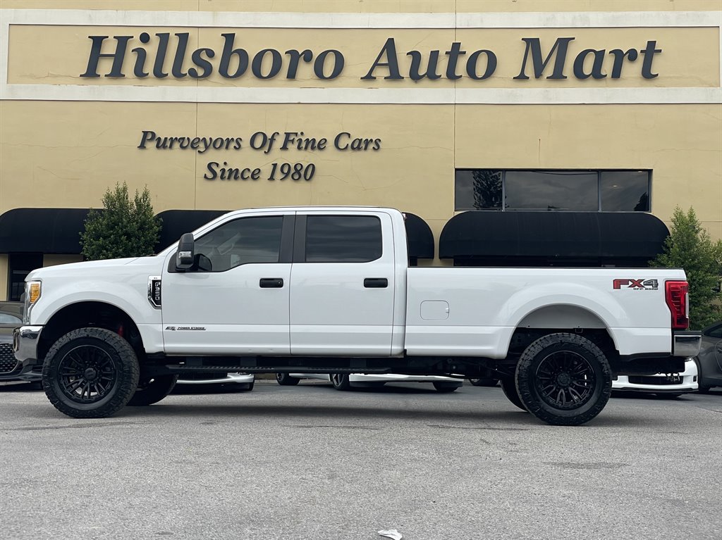 2017 Ford F-350 - $39,999