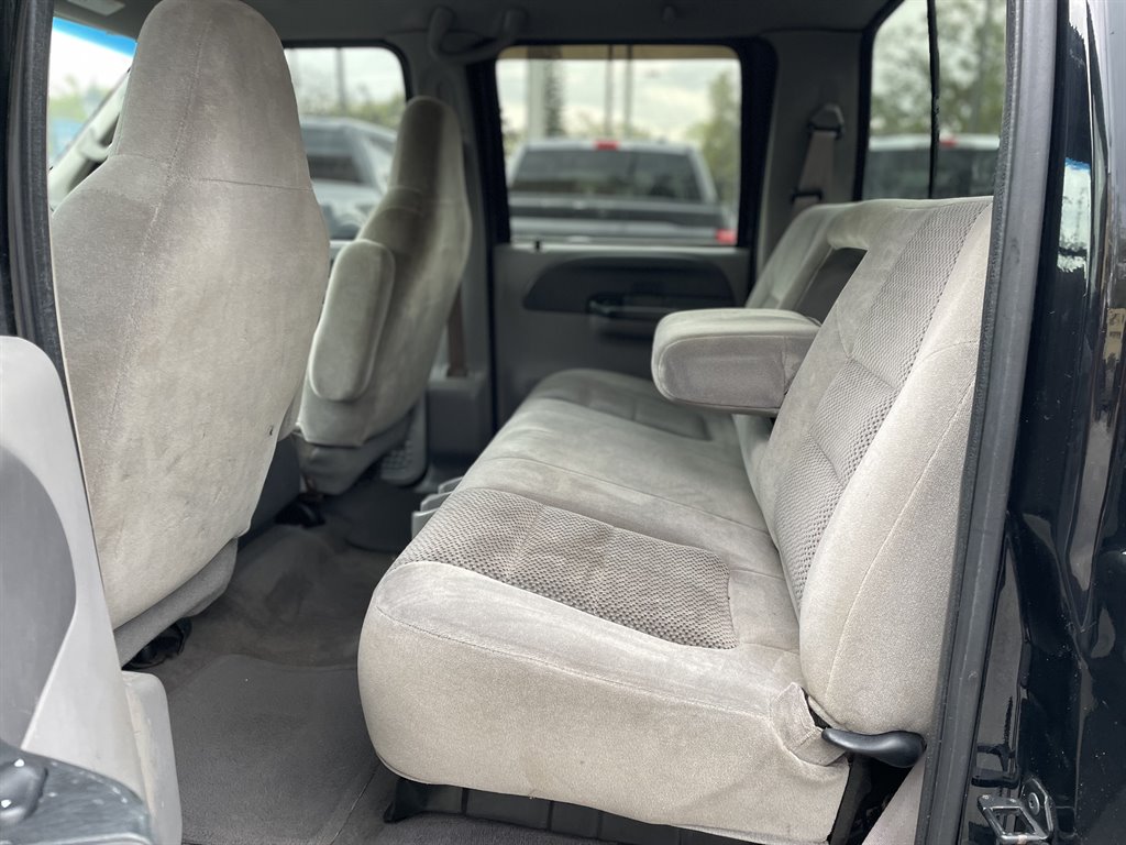 2001 Ford F-250 - $19,999