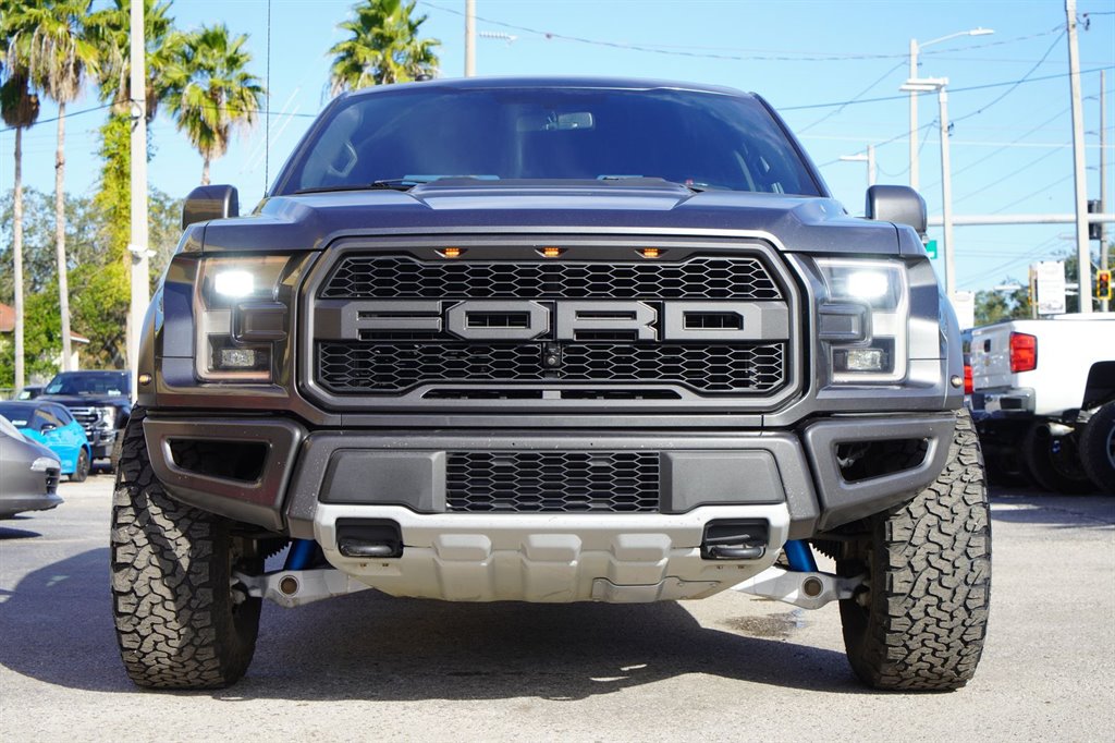 2018 Ford F-150 - $32,999