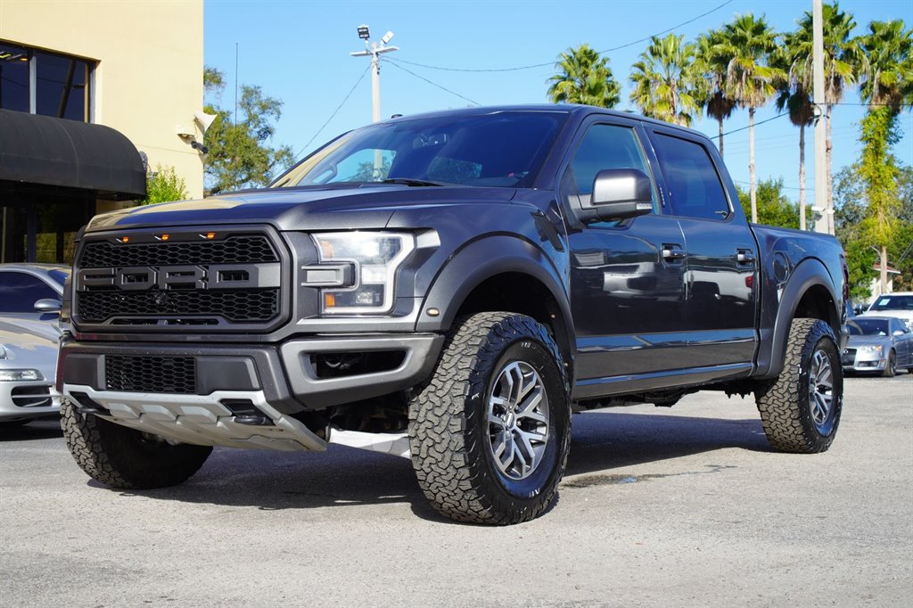 2018 Ford F-150 - $32,999