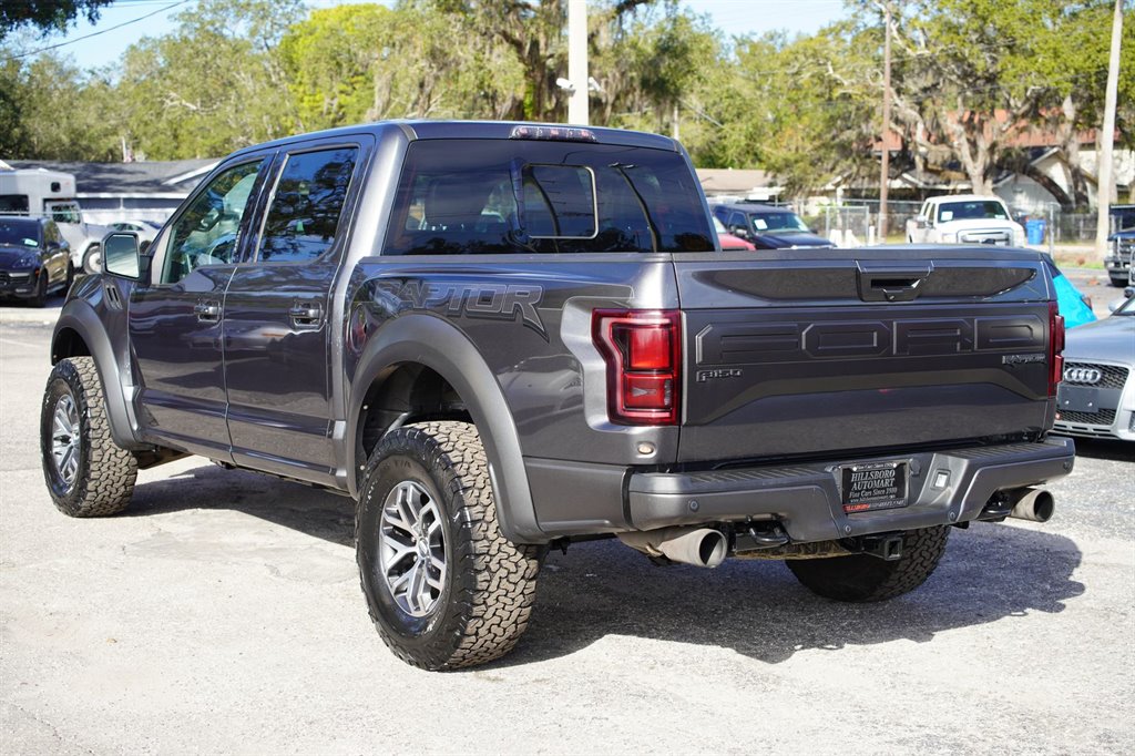 2018 Ford F-150 - $32,999