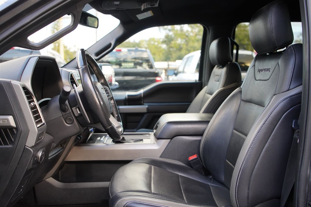 2018 Ford F-150 - $32,999