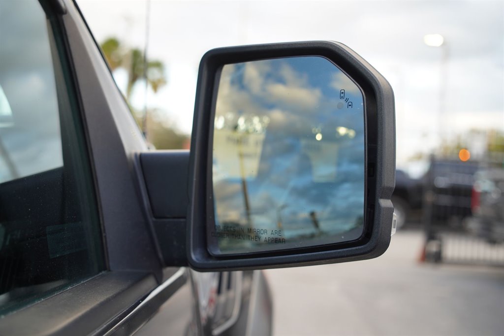 2018 Ford F-150 - $32,999