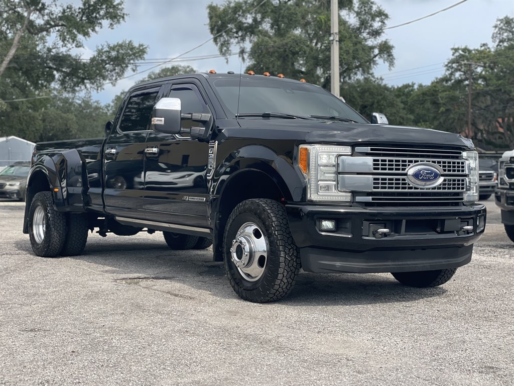 2017 Ford F-350 - $45,999