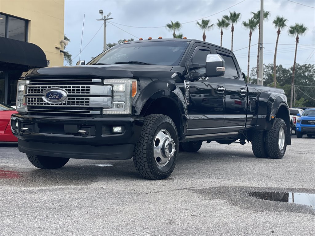 2017 Ford F-350 - $45,999