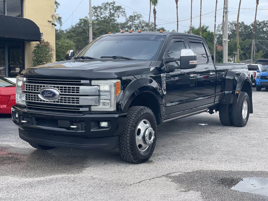2017 Ford F-350 - $45,999