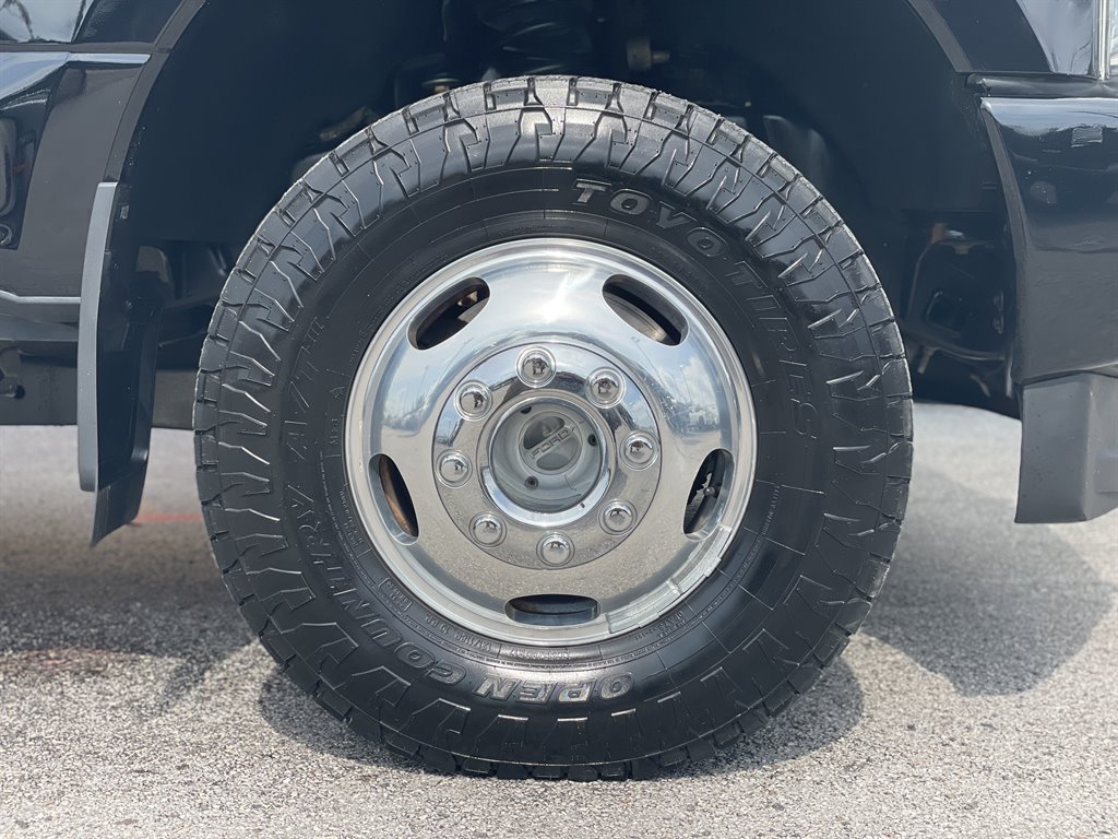 2017 Ford F-350 - $45,999