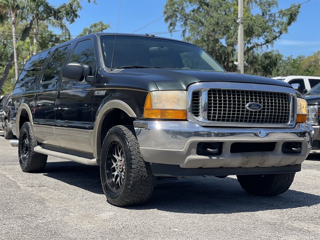 2000 Ford Excursion Limited photo