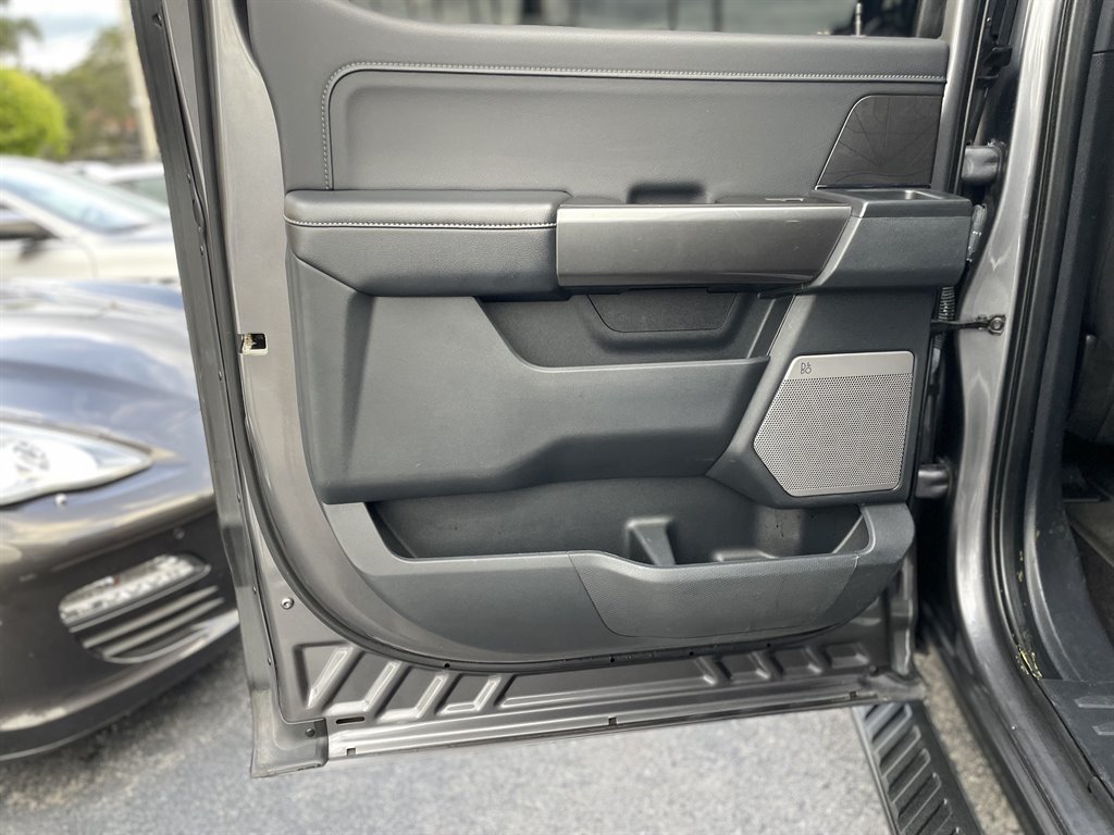2021 Ford F-150 - $33,999
