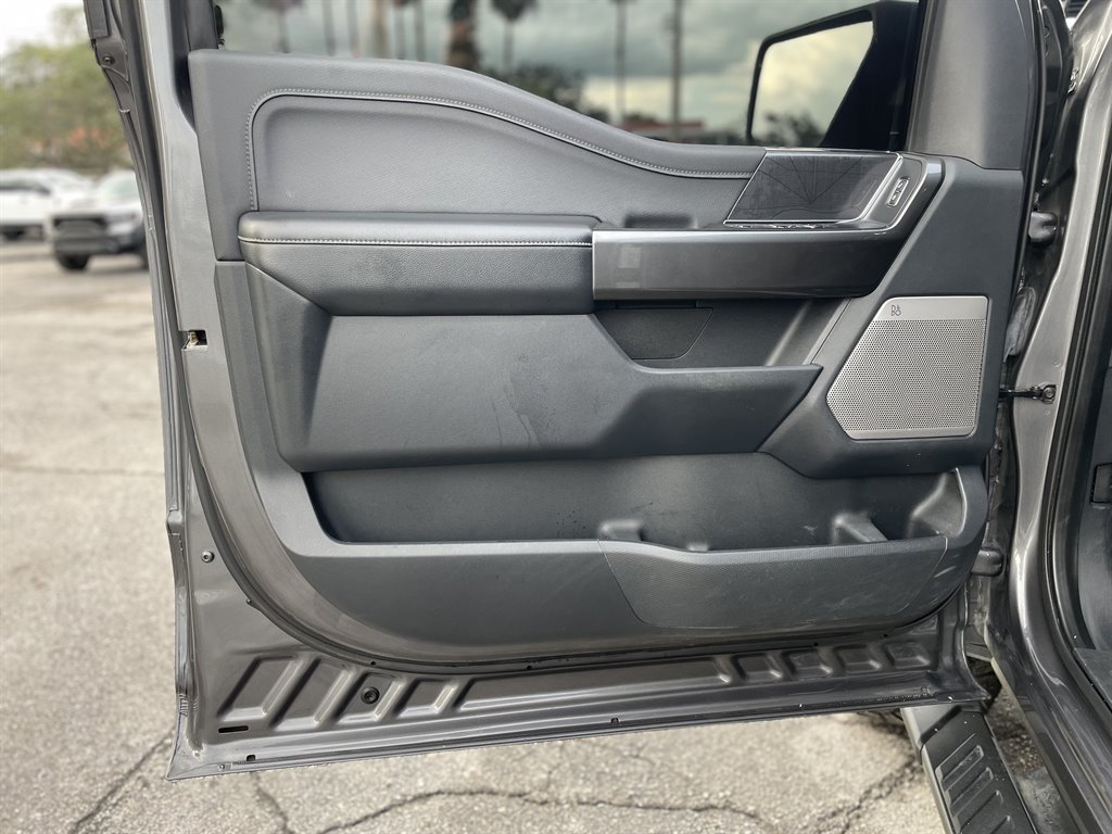 2021 Ford F-150 - $33,999