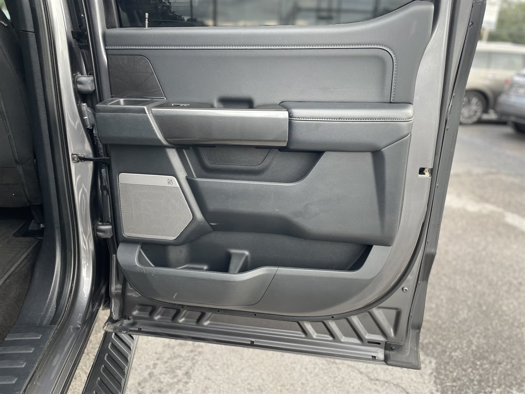 2021 Ford F-150 - $33,999
