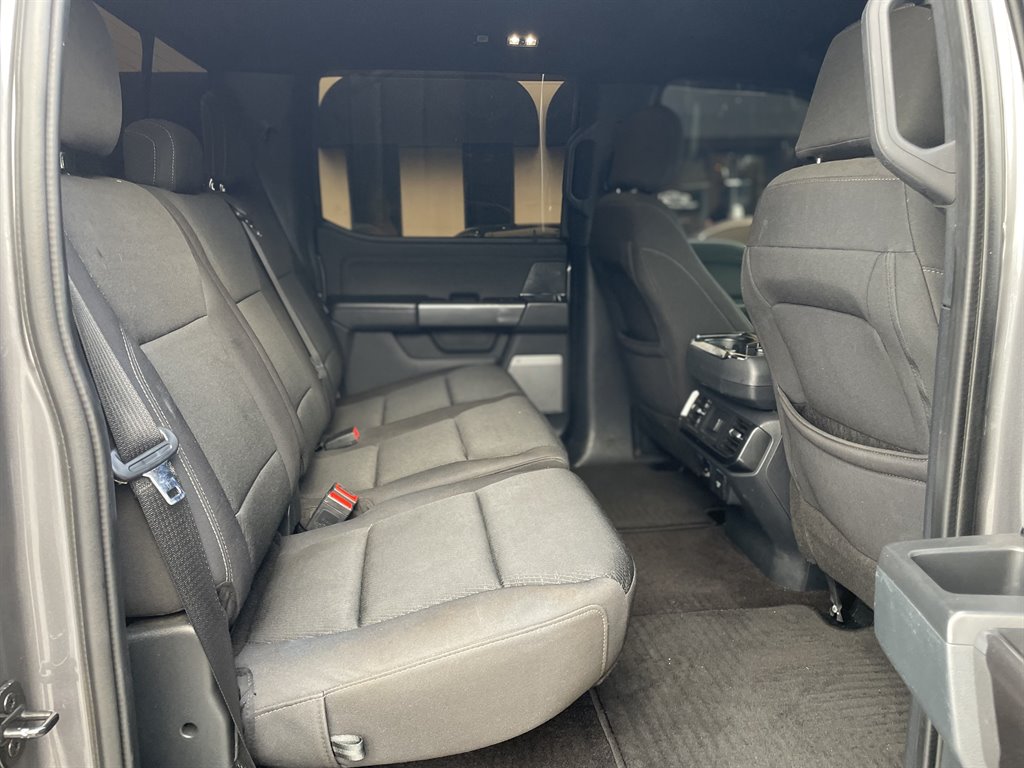 2021 Ford F-150 - $33,999