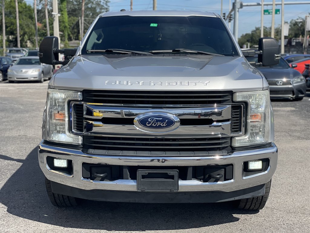 2017 Ford F-350 - $27,999