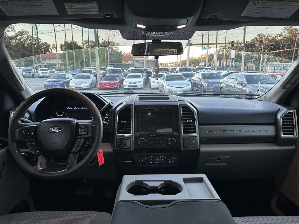 2017 Ford F-350 - $27,999