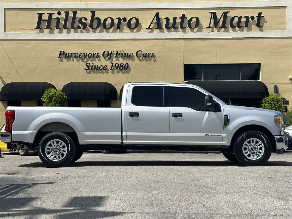 2017 Ford F-350 - $27,999