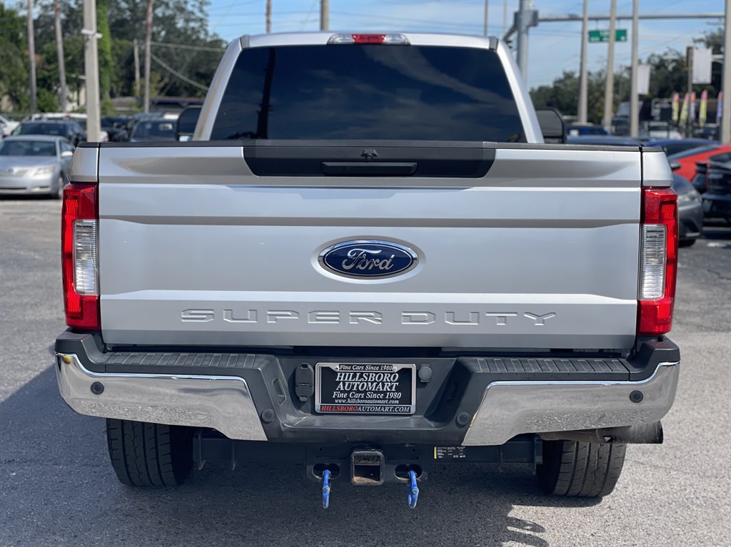2017 Ford F-350 - $27,999