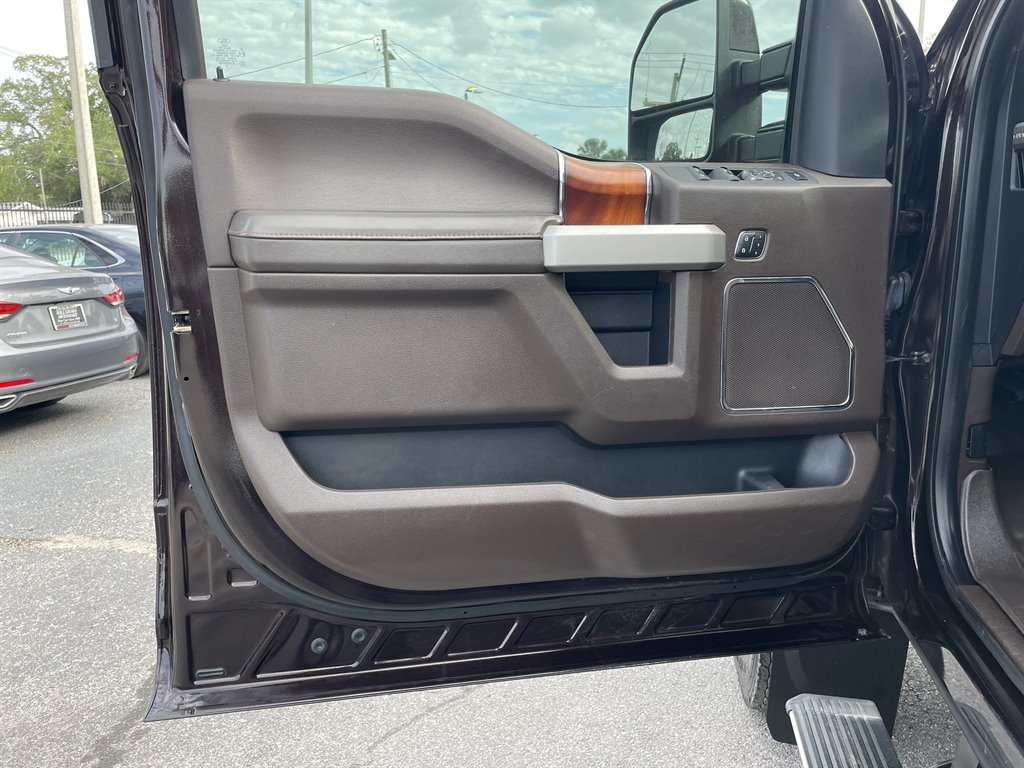 2018 Ford F-450 - $55,999