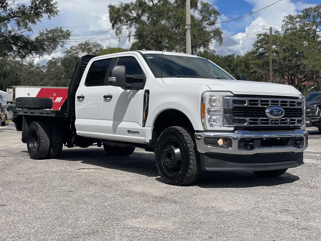 2023 Ford F-350 - $43,999