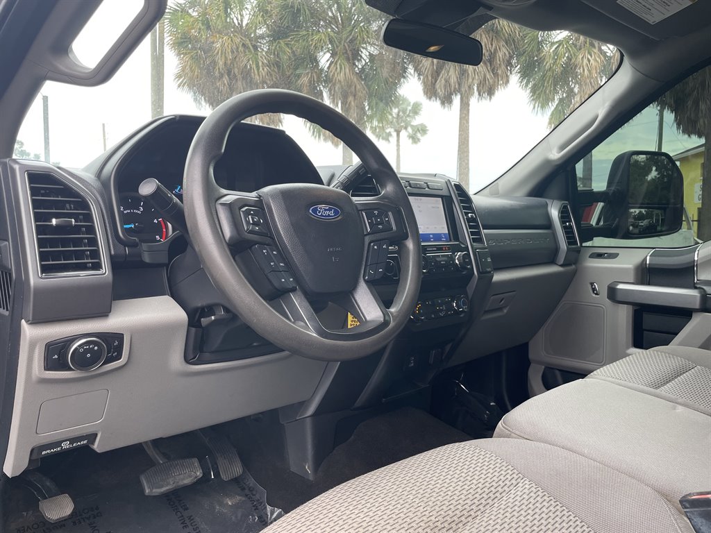 2020 Ford F-350 - $39,999