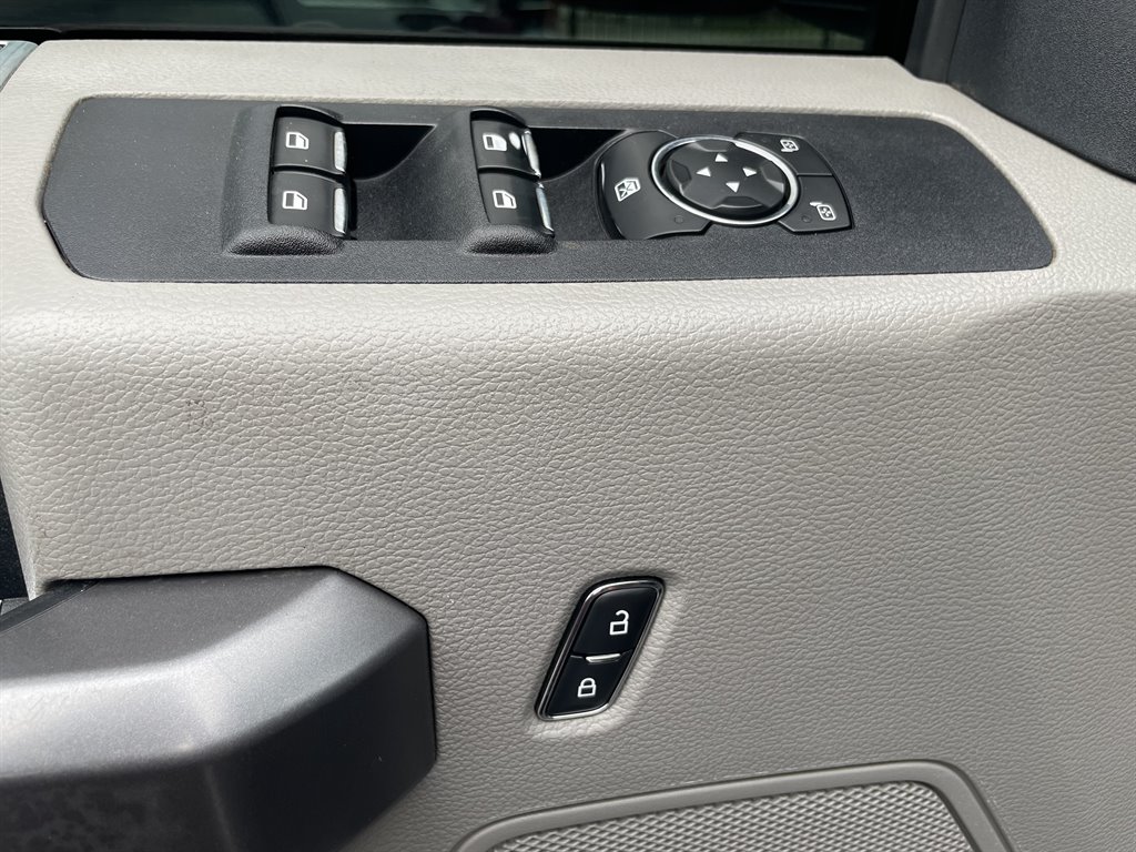 2020 Ford F-350 - $39,999