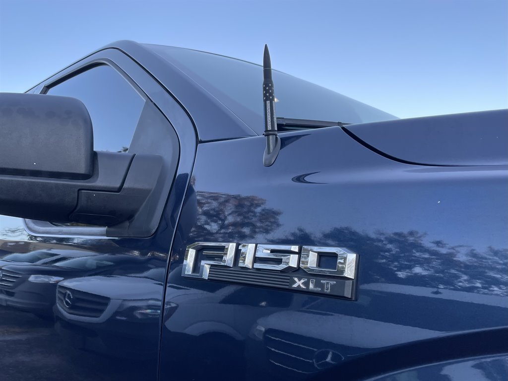 2016 Ford F150 XLT photo