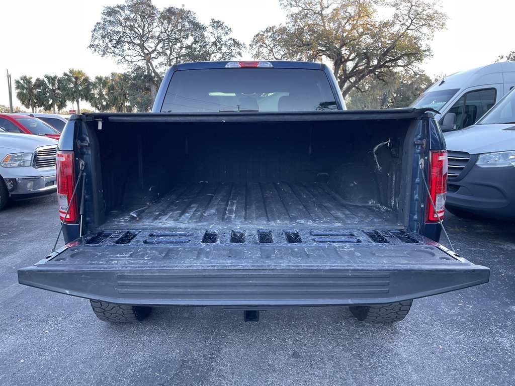 2016 Ford F150 XLT photo