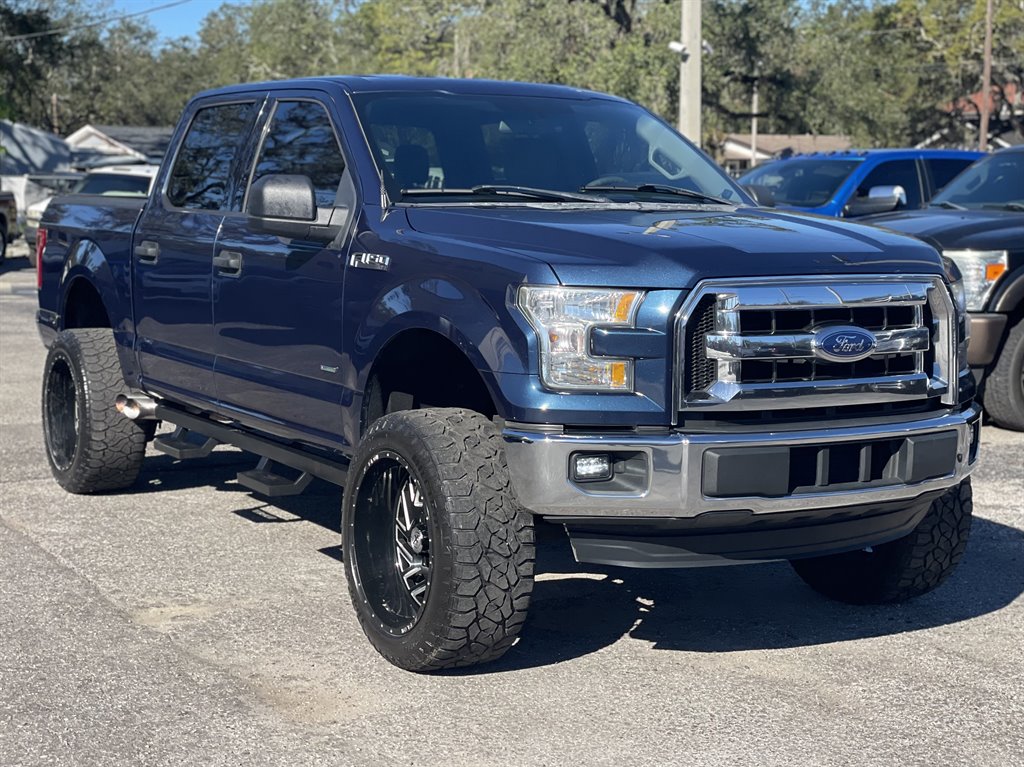 2016 Ford F150 XLT photo