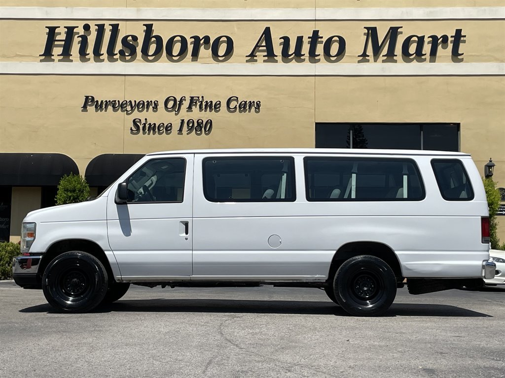 2009 Ford E-350 - $5,999