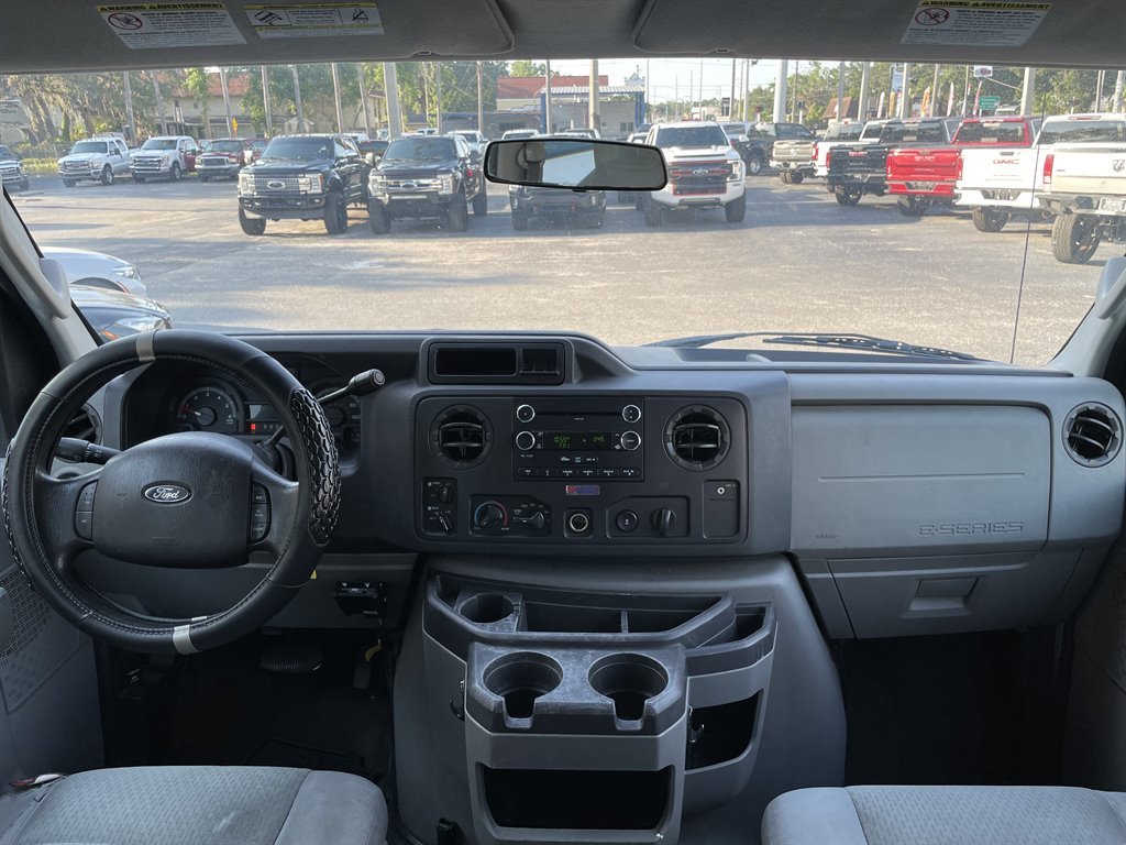 2009 Ford E-350 - $5,999