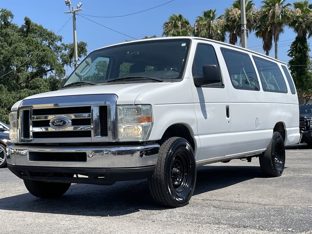 2009 Ford E-350 - $5,999
