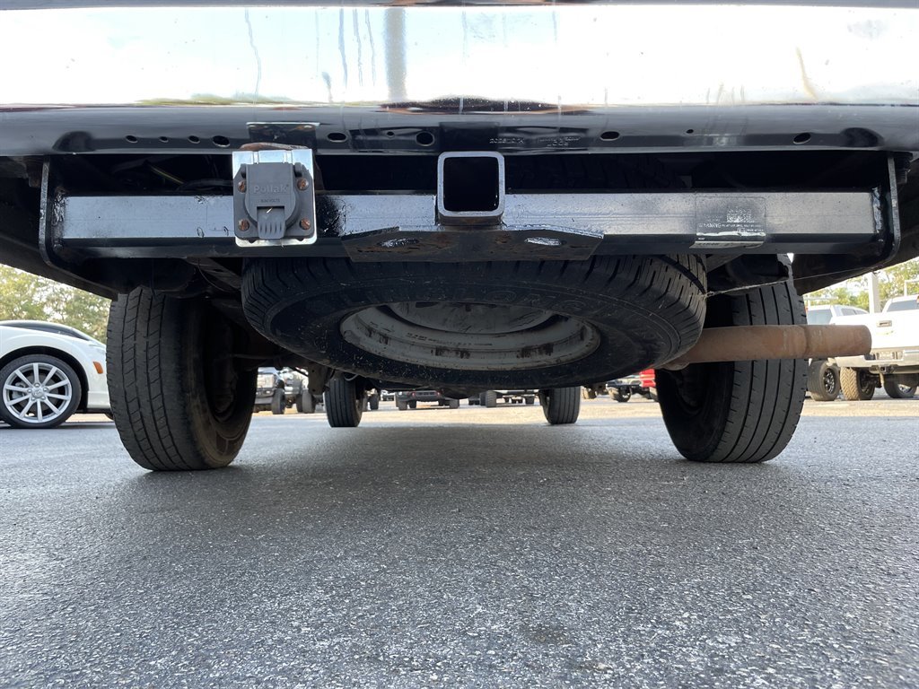 2009 Ford E-350 - $5,999