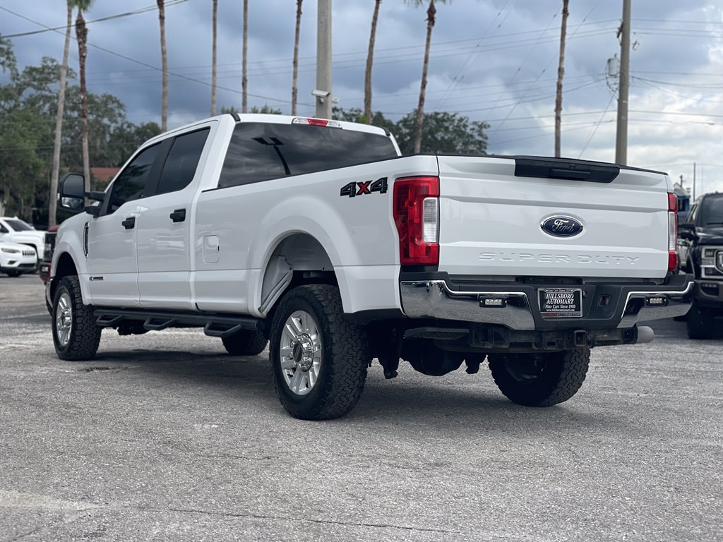 2019 Ford F250 - $28,999