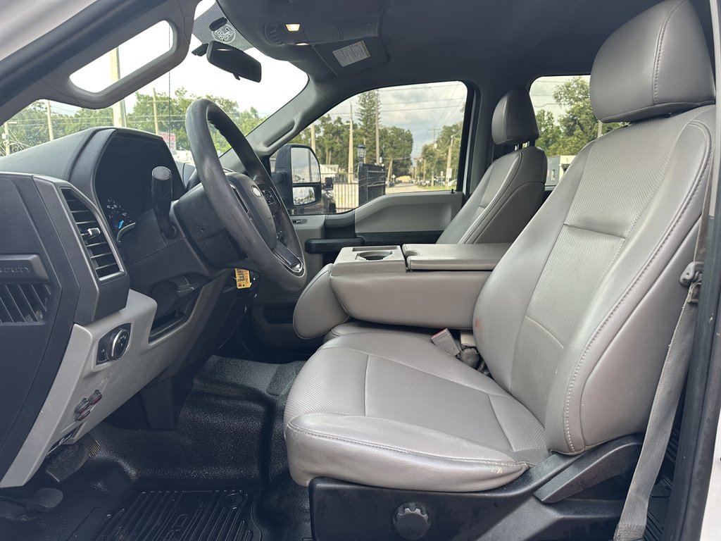2019 Ford F250 - $28,999