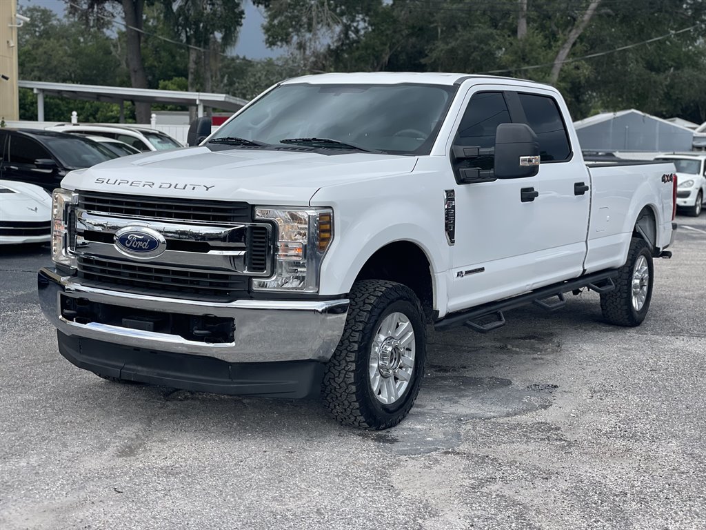 2019 Ford F250 - $28,999
