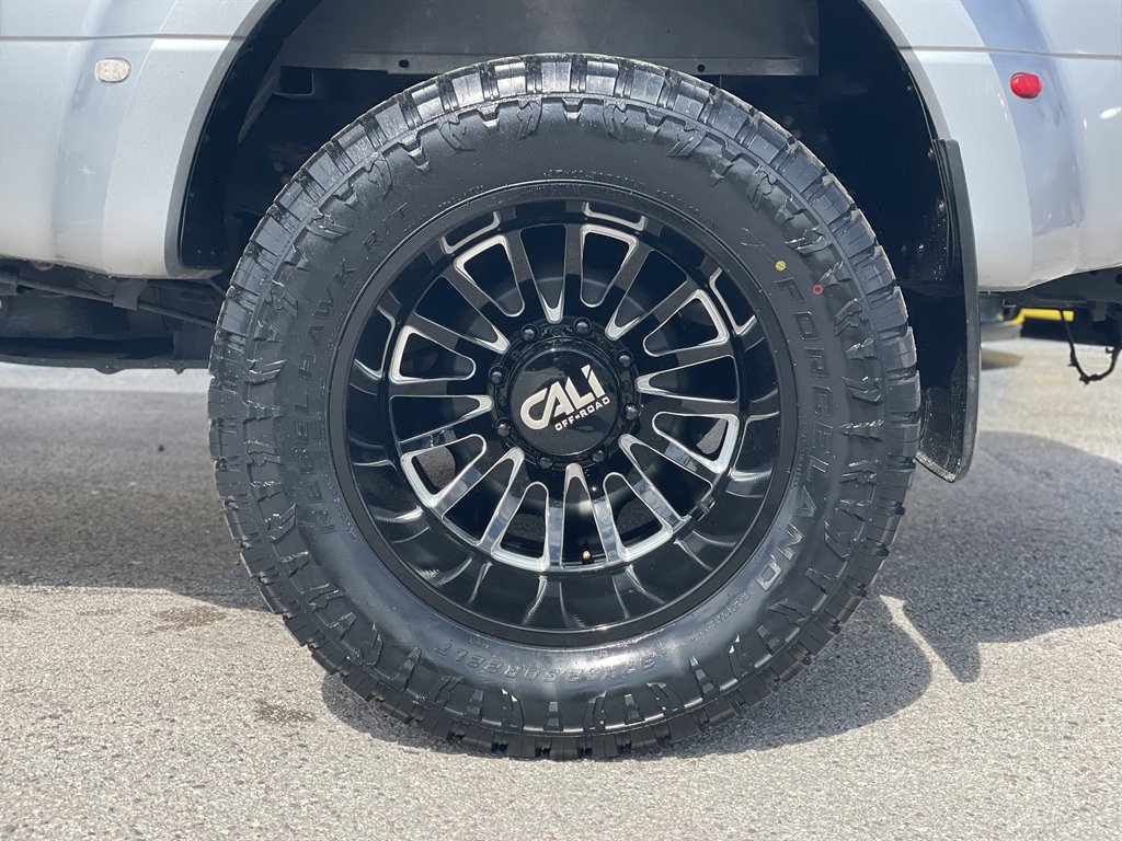 2022 Ford F-350 - $44,999